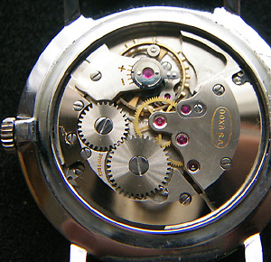 Makszy's view on horology - Accuracy and Development - Doxa caliber